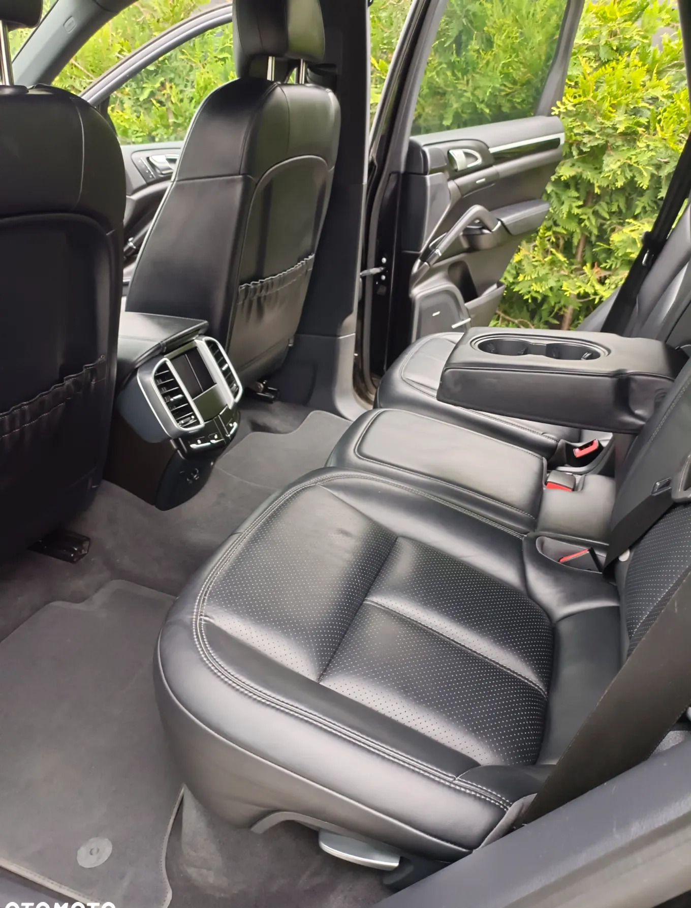 Porsche Cayenne cena 190000 przebieg: 58655, rok produkcji 2017 z Piotrków Kujawski małe 352